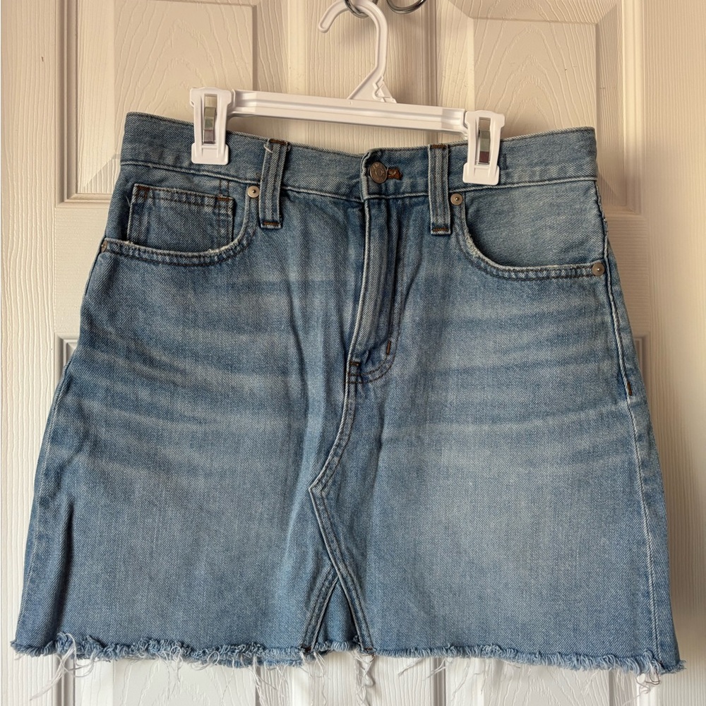 Madewell denim skirt 26 waist size